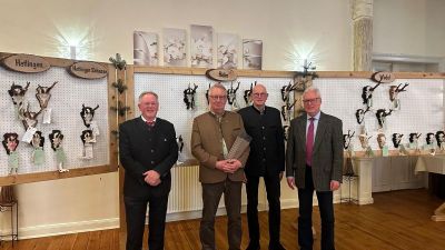 Hegeschau der Rehböcke